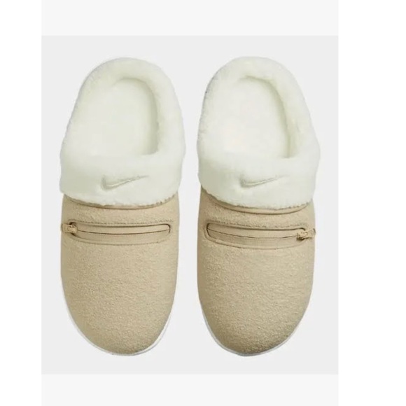 • NWT•  Women’s NIKE Burrow SE Slide Slipper Sanddrift / Light Bone Size 9 - Picture 3 of 11